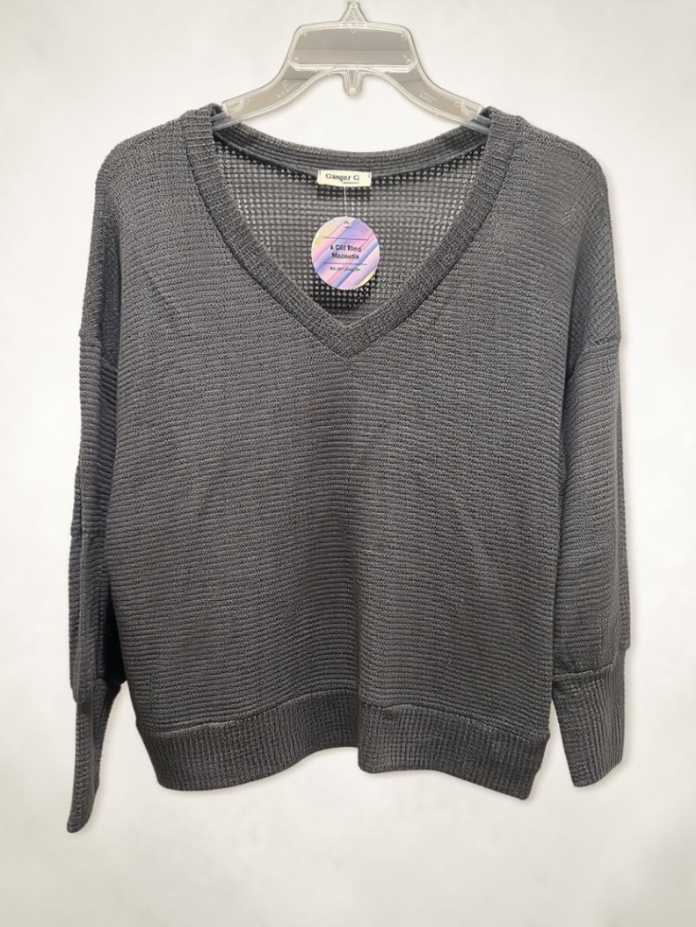 Ginger G Women's V-Neck Waffle Knit Sweater - Gray